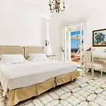 Sina Flora 4*