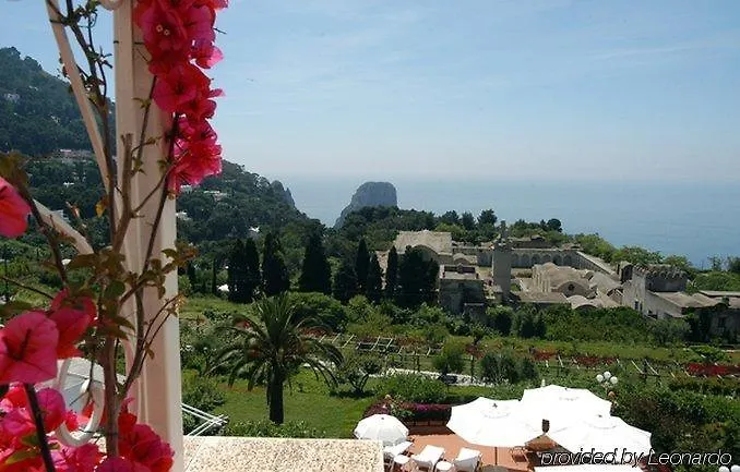 酒店 Sina Flora 4*