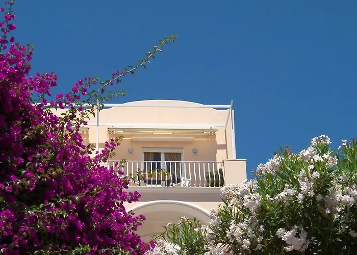 Sina Flora 4* 卡普里