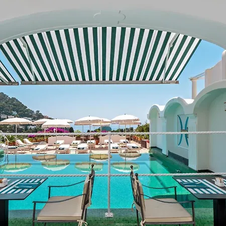Sina Flora Hotel 4*