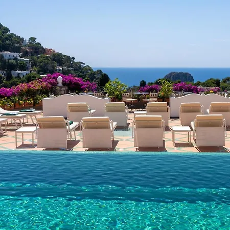 Sina Flora Hotel 4*