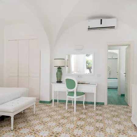 Sina Flora 4* Capri