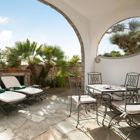Hotel Sina Flora 4*