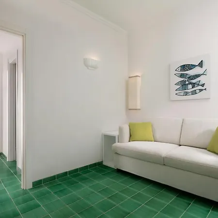 Sina Flora Hotel