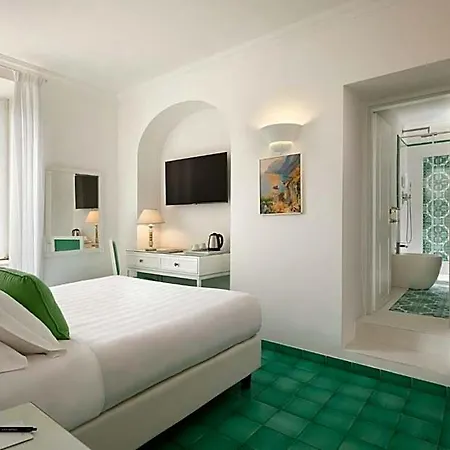 Hotel Sina Flora