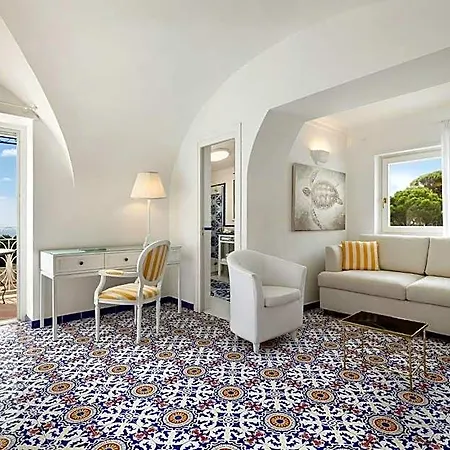 Sina Flora 4* Capri