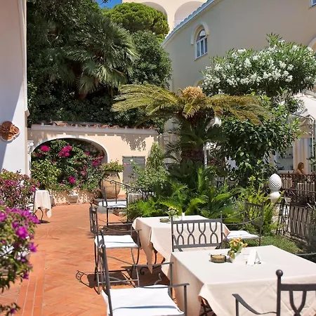 Sina Flora Hotel 4*
