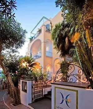 Hotel Sina Flora 4*